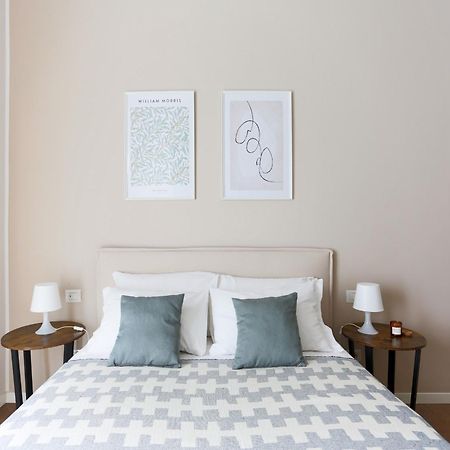 The Best Rent - One-Bedroom Apartment In Moscova Milan Luaran gambar