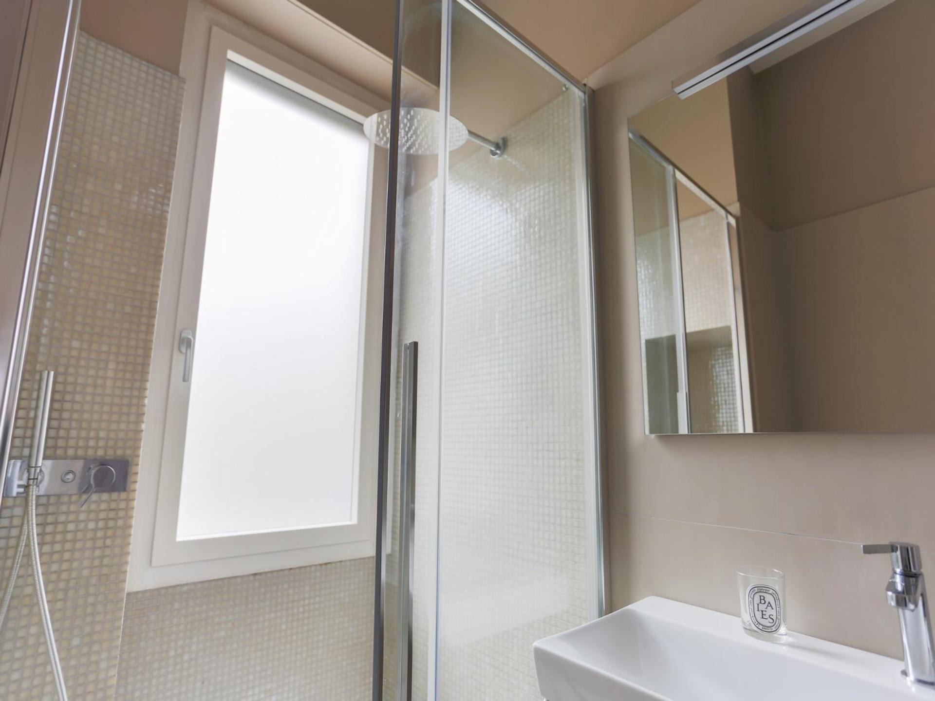The Best Rent - One-Bedroom Apartment In Moscova Milan Luaran gambar
